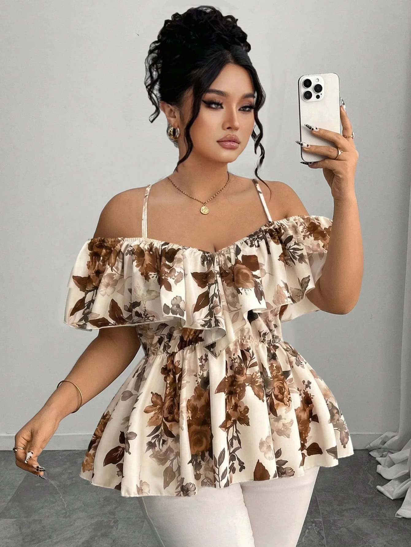 Plus-Size Blumenmuster Off-Shoulder Bluse für Damen, Spaghettiträger, Rüschen-Peplum-Top, Vintage-Print, schmale Taille, lässiges Sommerhemd – Detail 3
