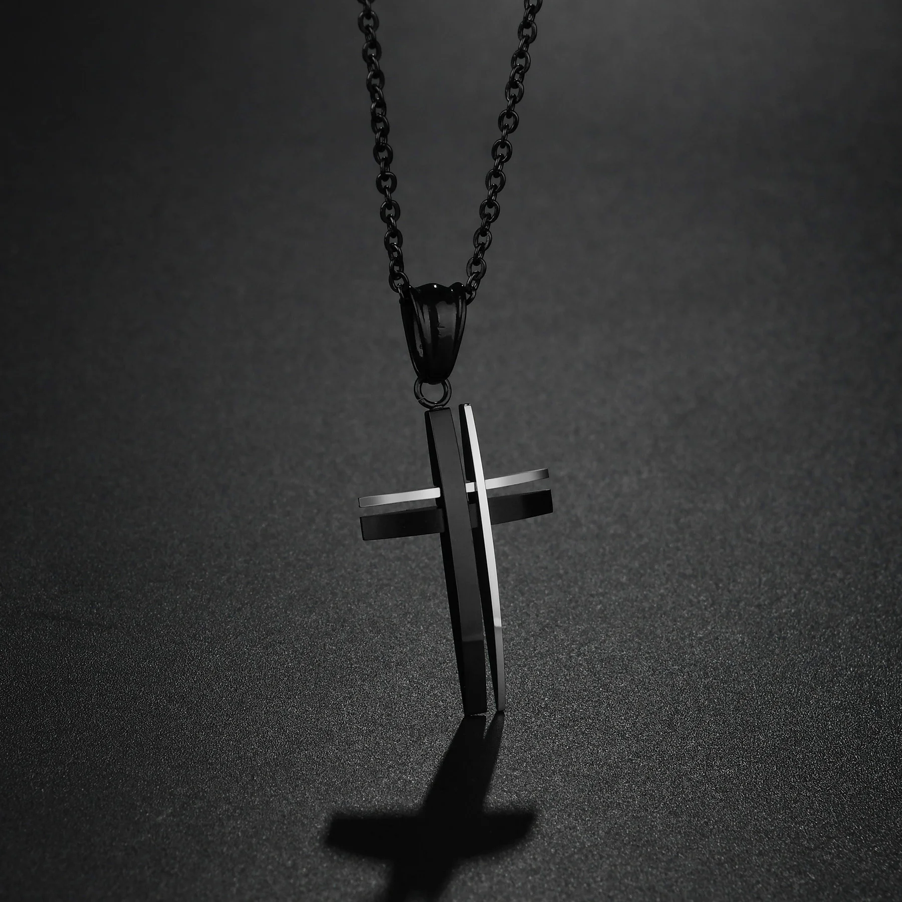 Dropshipping Unisex Stainless Steel Religious Holy Lord Pendant Necklace Black Cross Necklace Jewelry Gift