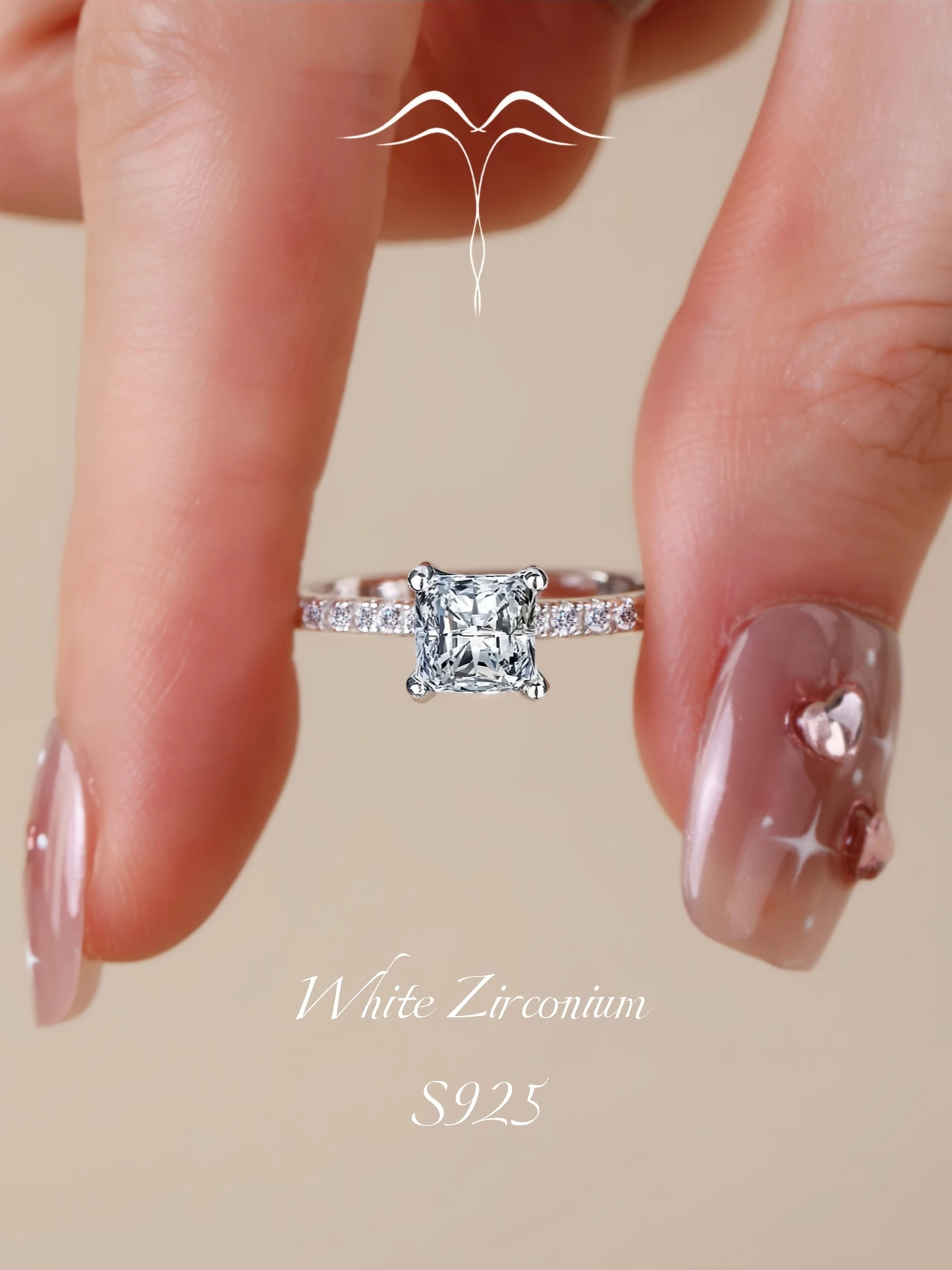 

[Promotion] 1 Carat Square White Zirconium Ring for Women, 925 Silver Plated with White Golden, European and American Ins Style, Eight Hearts and Eight Arrows, Versatile for Work Clothing and Dating, Large Diamond Ring, Accessible Luxury and High-End Sens