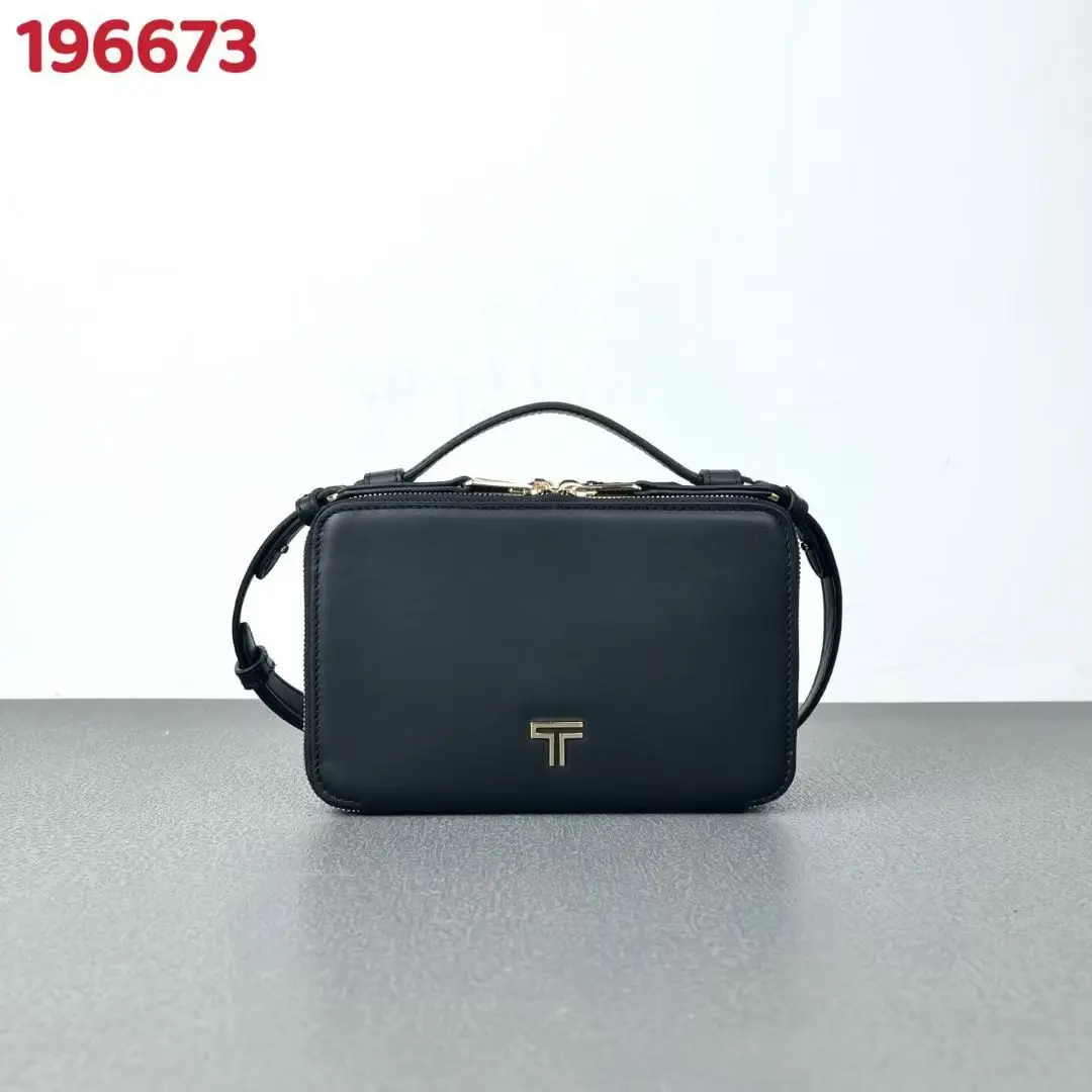 2026 Women Genuine Leather Crossbody Bag Shoulder Handbag Fashion Small Tote Bag Daily Commute Purse Designer Style