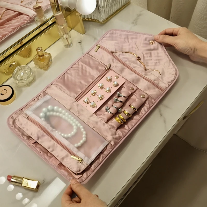

Fashionable Portable High-End Jewelry Bag - Storage Pouch for Necklaces Earrings Bracelets Rings - Elegant Accessory Case