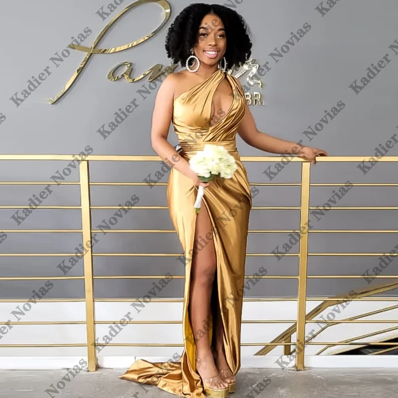 Maßgeschneiderte lila Brautjungfernkleider in Übergröße mit geteiltem Abendkleid, elegantes Hochzeitskleid