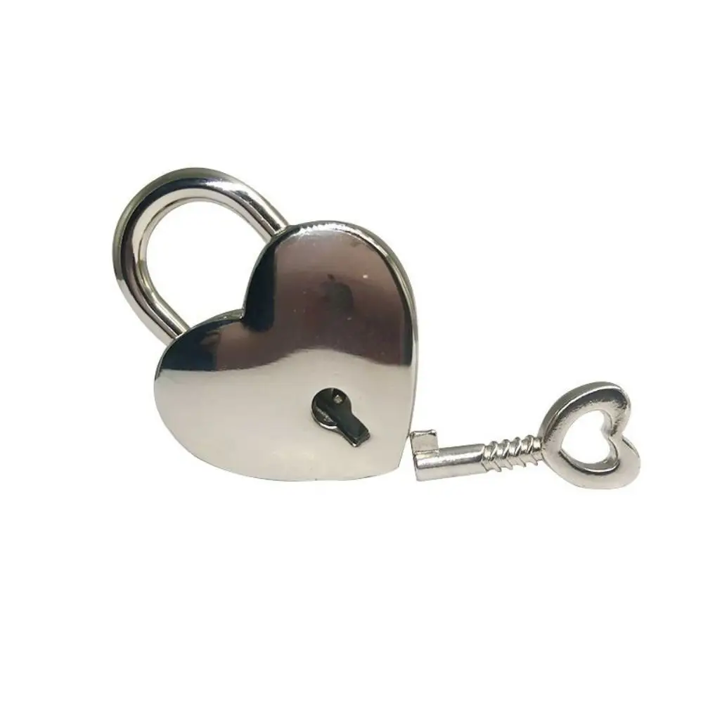 1 Pcs Heart Shape Vintage Metal Mini Padlock Bag Suitcase Luggage Box Key Lock With Key