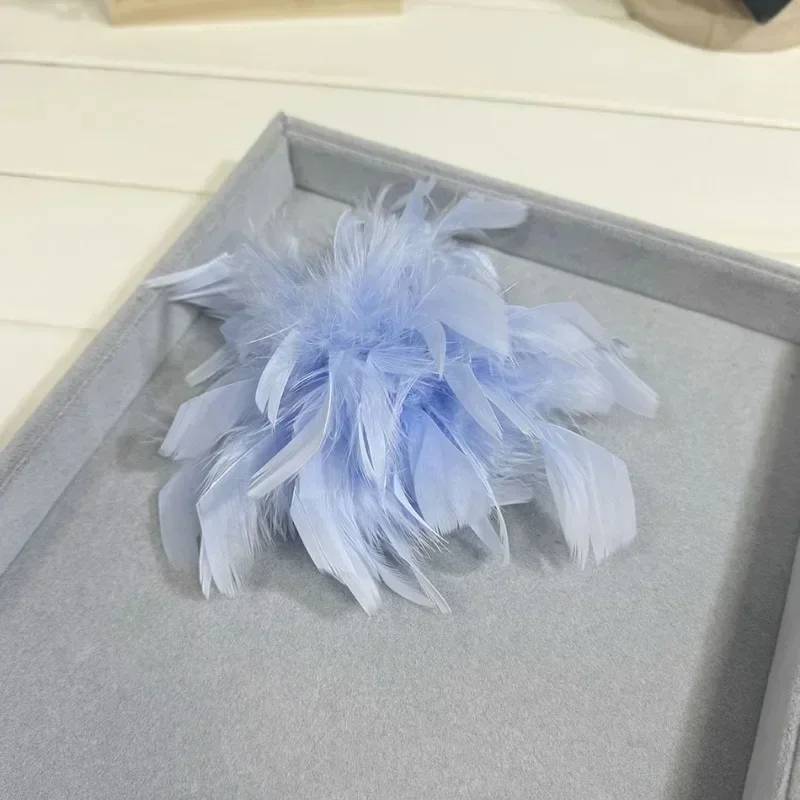 Suqi European and American Retro Large Feather High-end Women\'s Brooch Chest Flower Pin Natural Dress Hat Decoration Corsage