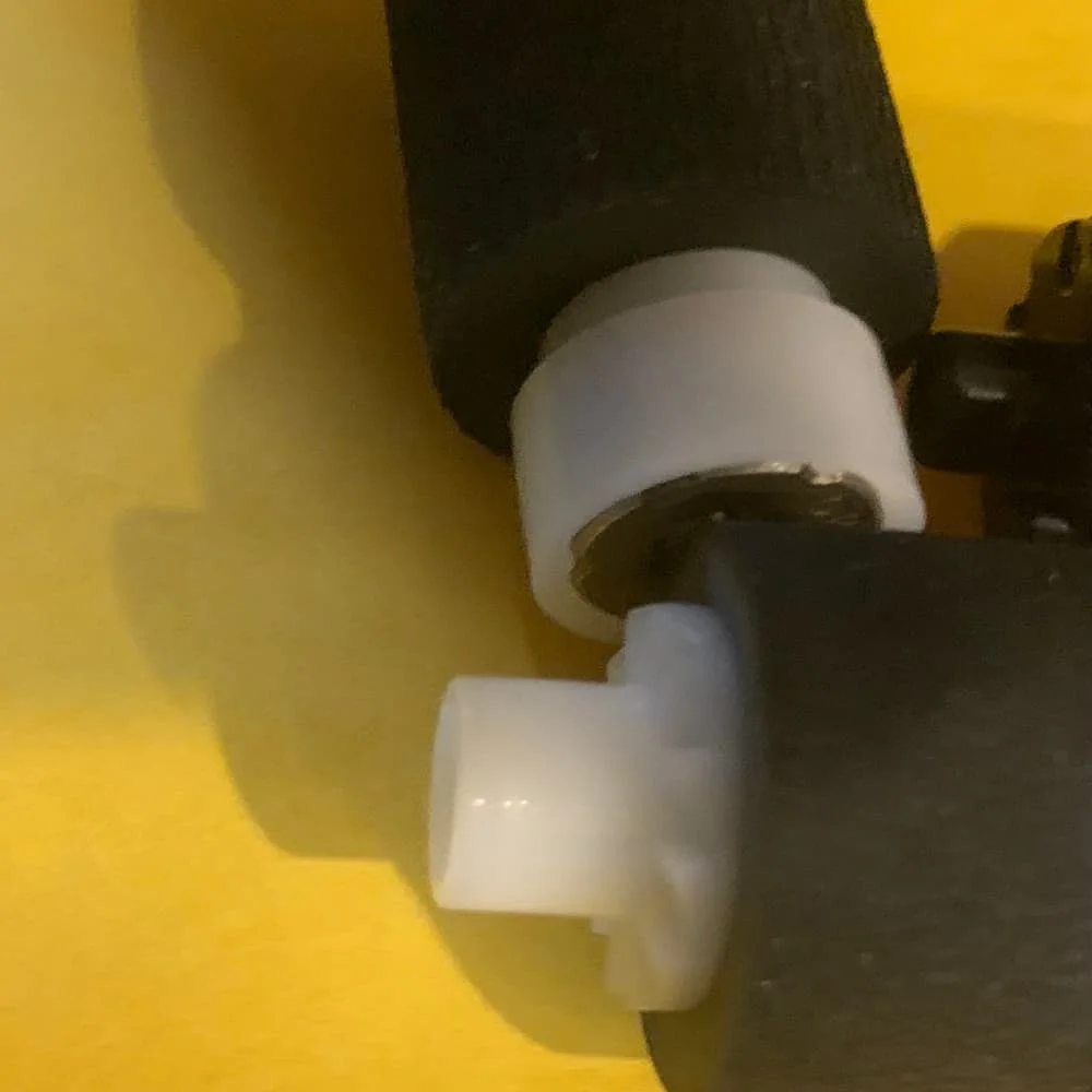 

10 ролика захвата бумаги для Kyocera FS 1028 1035 1100 1120 1128 1135 1300 1320 1370 M 2035 M 2535