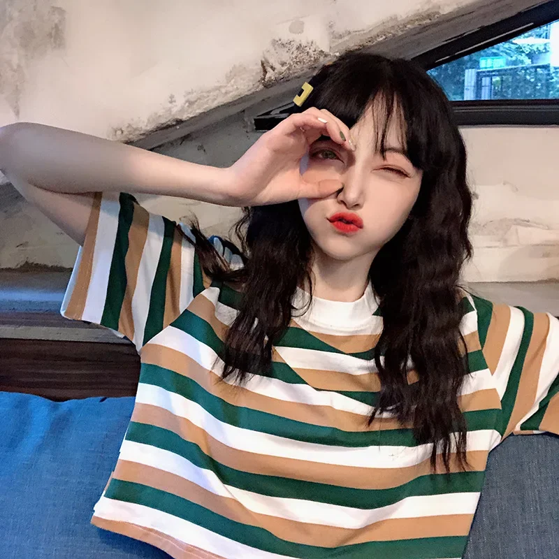 Camiseta holgada de manga corta a rayas de arcoíris para mujer, Top corto estilo Hyunya Ins, verano