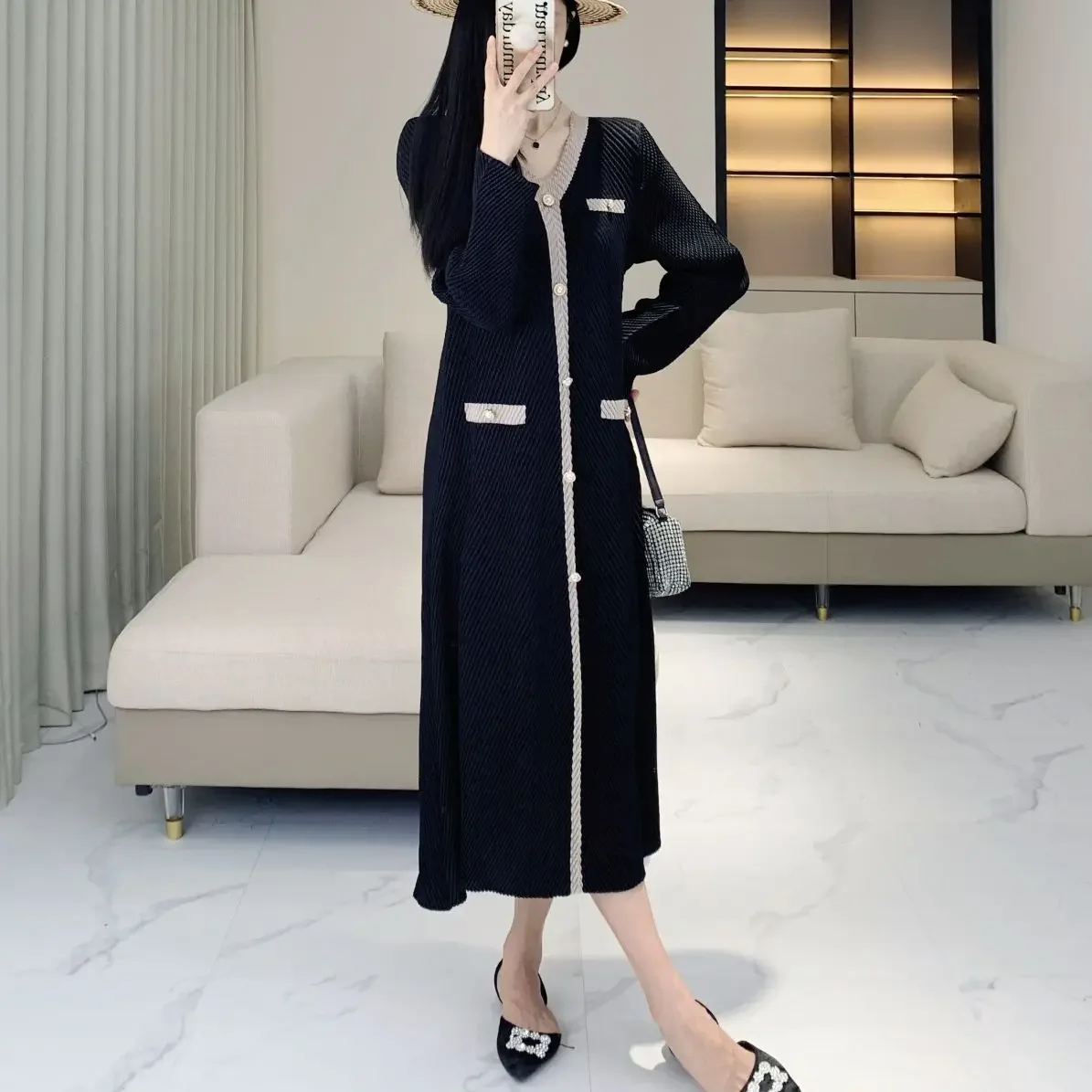 Pleats Pleated Dress Women Commuter 2024 Fall New Splicing Color Collision Fashion Temperament Long Sleeve Long Dress Casual