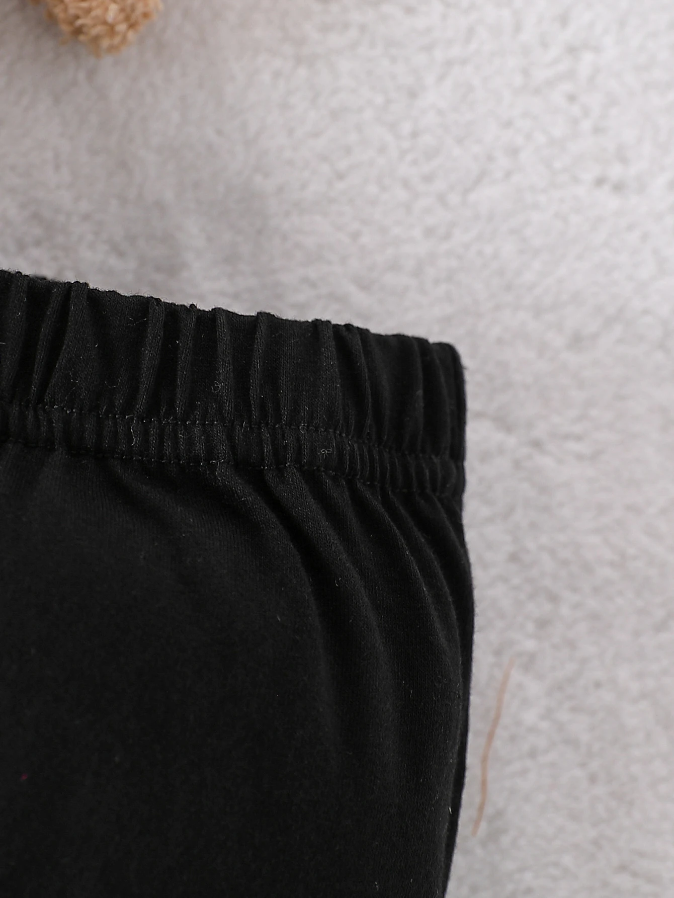 Niedliches Cartoon-bedrucktes zweiteiliges Set für Baby-Jungen, langärmliger Dreieck-Overall mit elastischer Hose für den Herbst – Detail 8