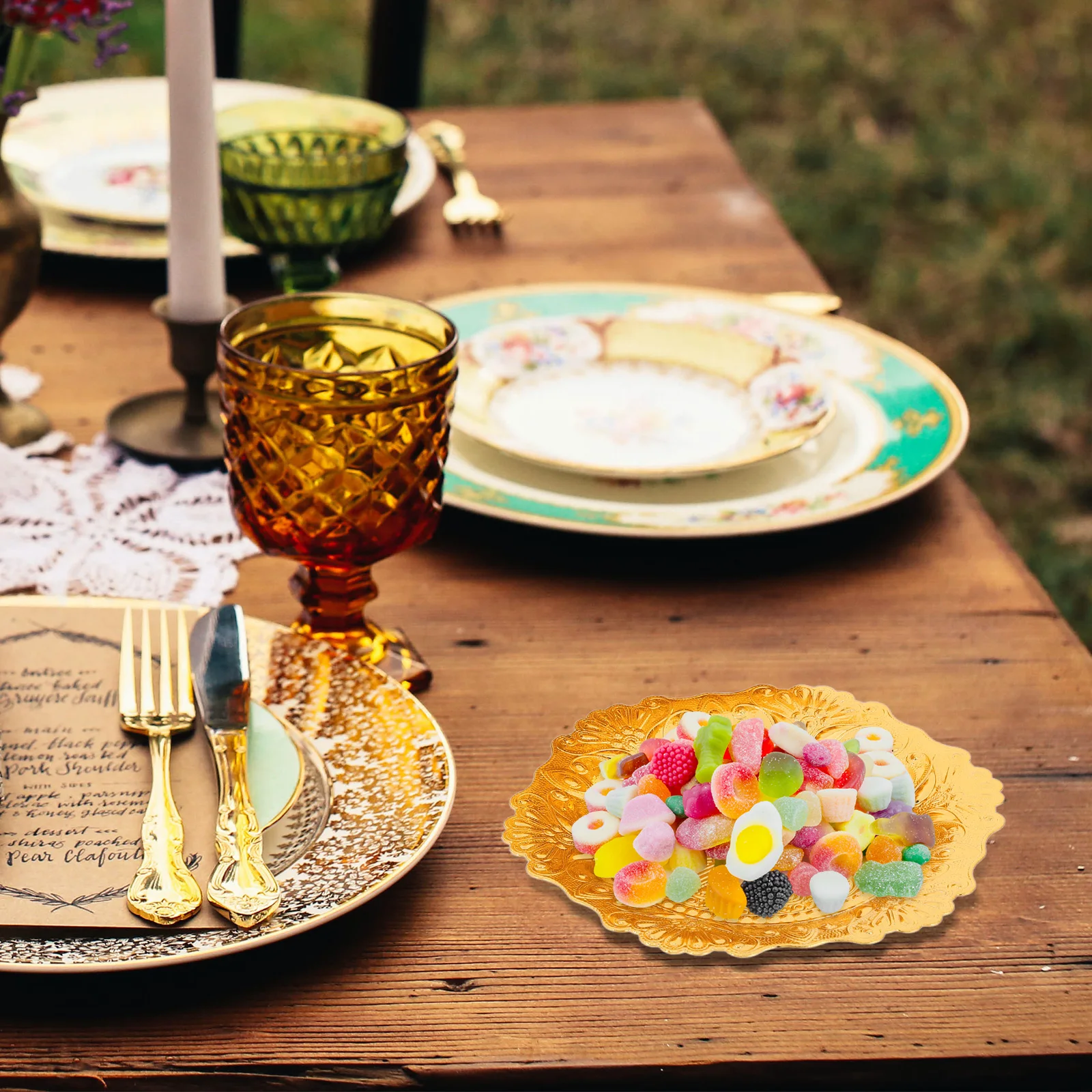

6Pcs Elegant Golden Fruit Tray Multifunctional Food Serving Plate Cake Dessert Dish Decor For Parties Family Gatherings