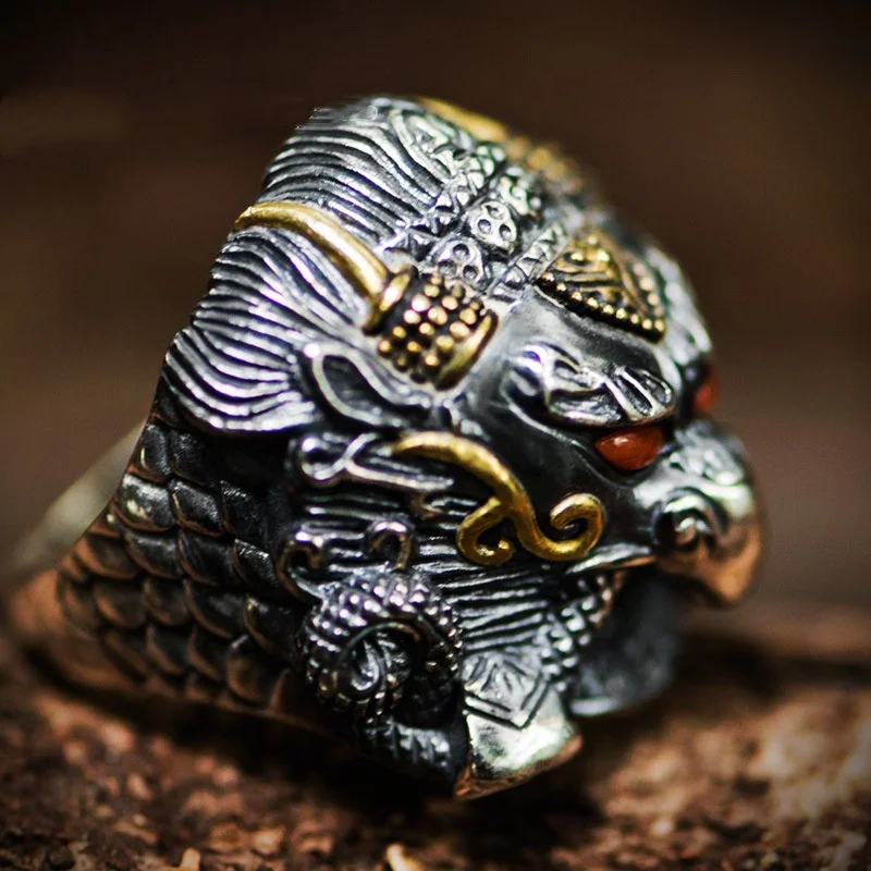 Retro Golden Winged Roc Ring For Men Jewelry Open Size Fashion Dropped Glue Red Eye Bird Ring Male Finger Accessories