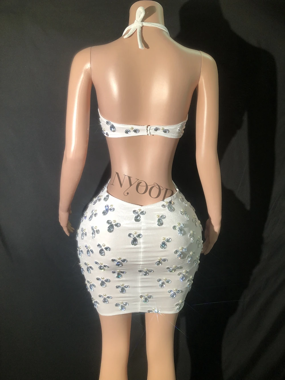 Rotterdam-Robe Courte Blanche avec Strass et Perles pour Femme, Tenue de Soirée Sexy, Dos aux, Col Licou, Tenue de Club, Tenue de Scène, Anniversaire