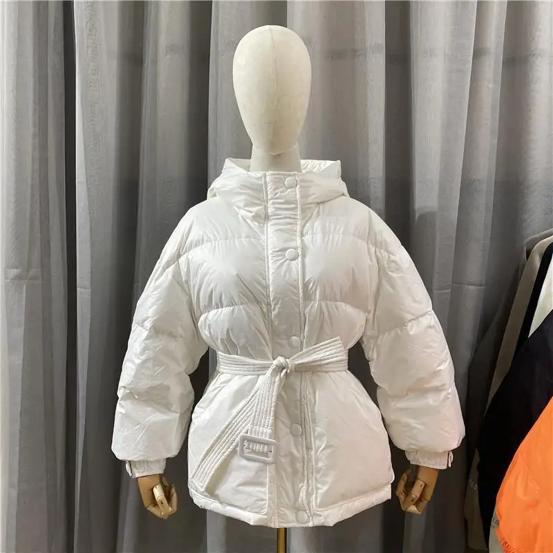 الأبيض Du down Puffer Jaet الشتاء Thiened الخبز Sle طالب فضفاض الخصر مربوط معطف بسيط تخفيف Sle ألياف البوليستر