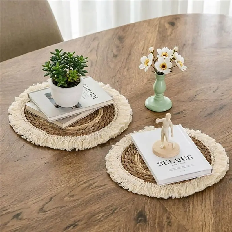 ABFI Round Placemats Set Of 8, 30 Cm,Boho Braided Cattail, Heat Resistant& Non-Slip,Handmade Place Mat