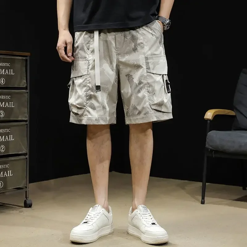 Con tasche Camo Camouflage Bermuda Mezza lunga Oversize Wide Draw String Pantaloni corti maschili Baggy Pantaloncini cargo da uomo Nylon sciolto
