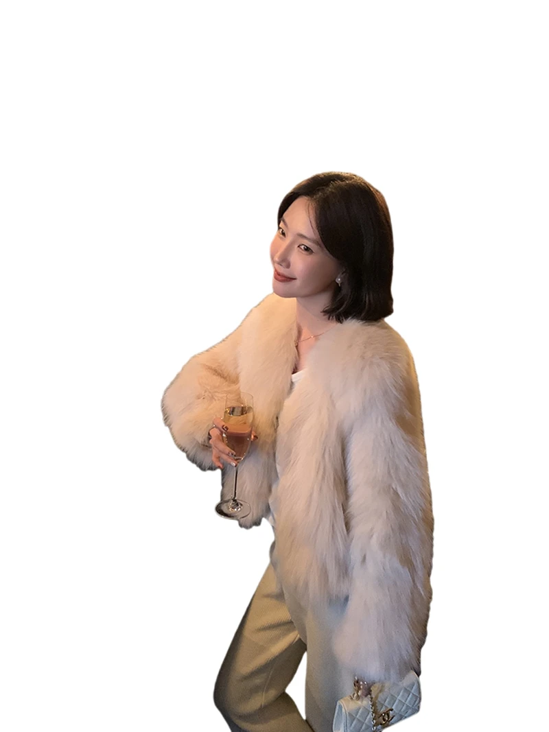 

Стильная новая короткая женская куртка из импортной финской кожи (искусственная) Advanced Coat