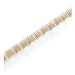 50pcs 1210 3225 SMD Chip capacitor 0.1UF 100NF 1uF 2.2uF 10uF 22uF 47uF 100uF 10V 16V 25V 50V CL32B106KAJNNNE CL32B226KA