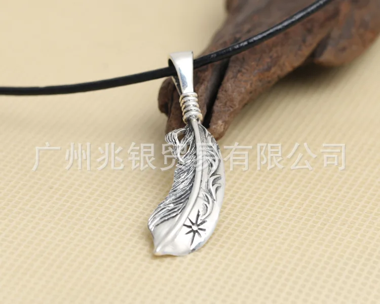 925 Sterling Silver Curved Knife Feather Personalized Trendy Men's Pendant Pendant Personalized Creative Retro vintage Thai Silv