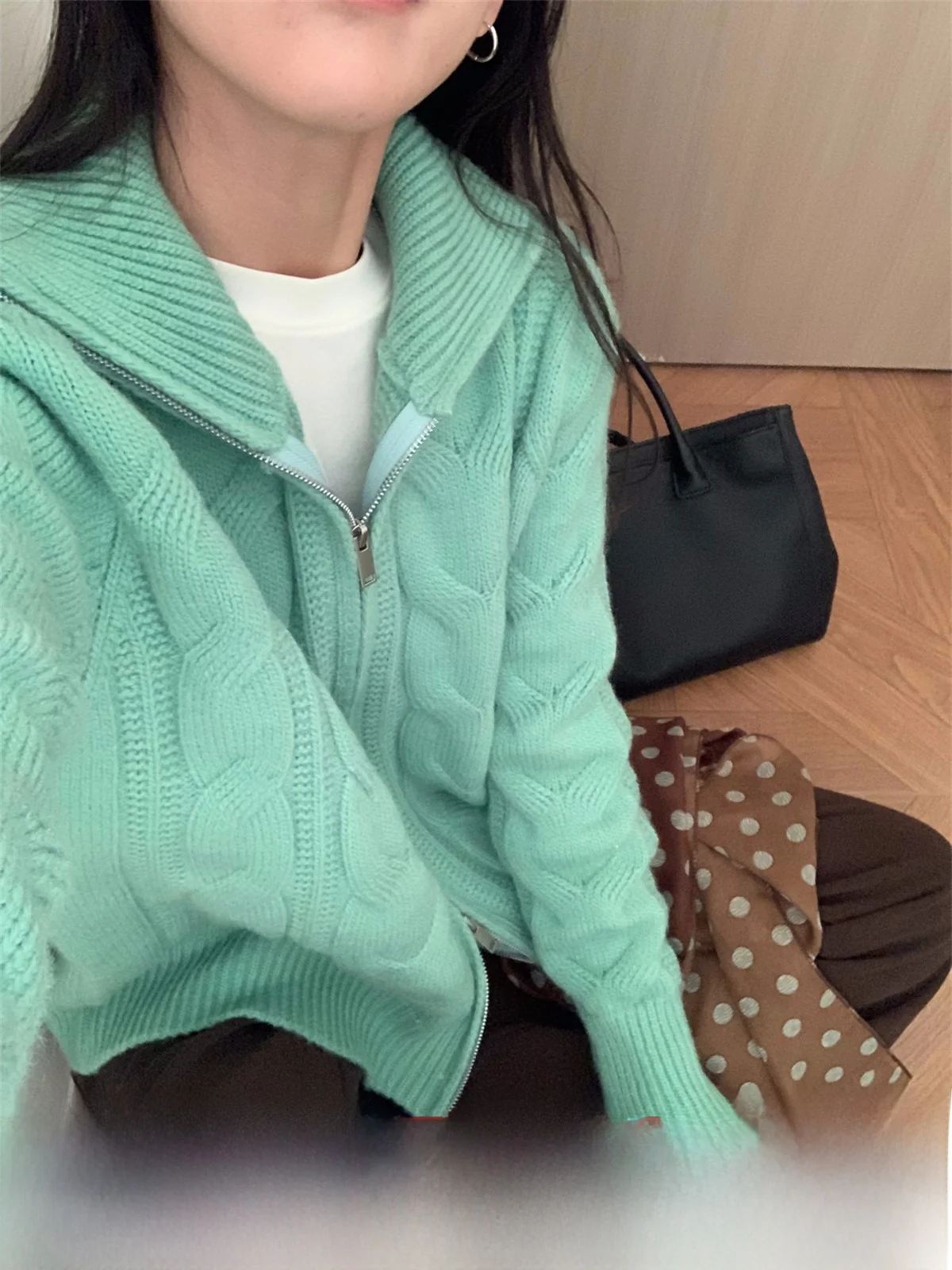 

Ch�ng Soft Sle Zipper Twist Sweater Women's Spring 2026 New Versatile Slimming Unique Beautiful Cardigan Casual Comfortable