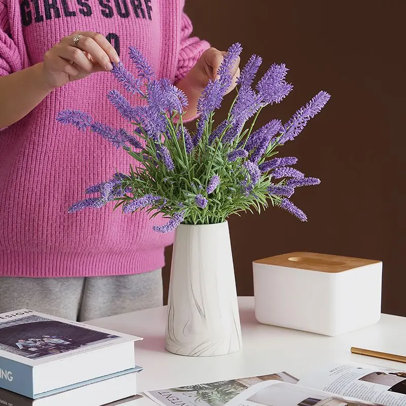 

Украшение из искусственной лаванды Искусственный цветочный декор Витрина из искусственной лаванды Легкое обслуживание Декоративные искусственные цветы