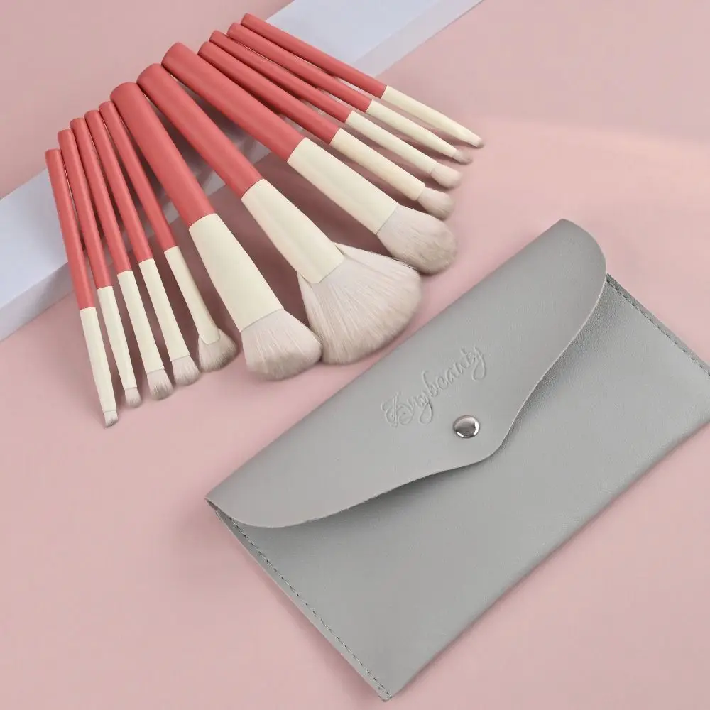 Fluffy Makeup Brush Set Wood Handle with Storage Bag Eye Shadow Brush Portable Professional Foundation Brush Highlighter