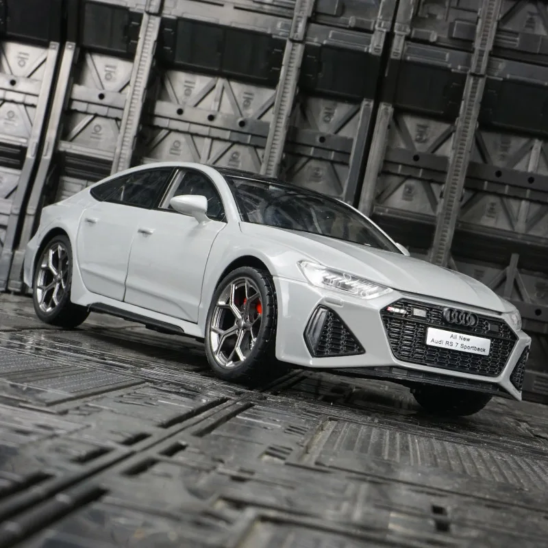 1:24 Audi RS7 liga cupê modelo de carro ornamentos portas de brinquedo acústico-óptico e capô tronco pode abrir a força de absorção de choque.