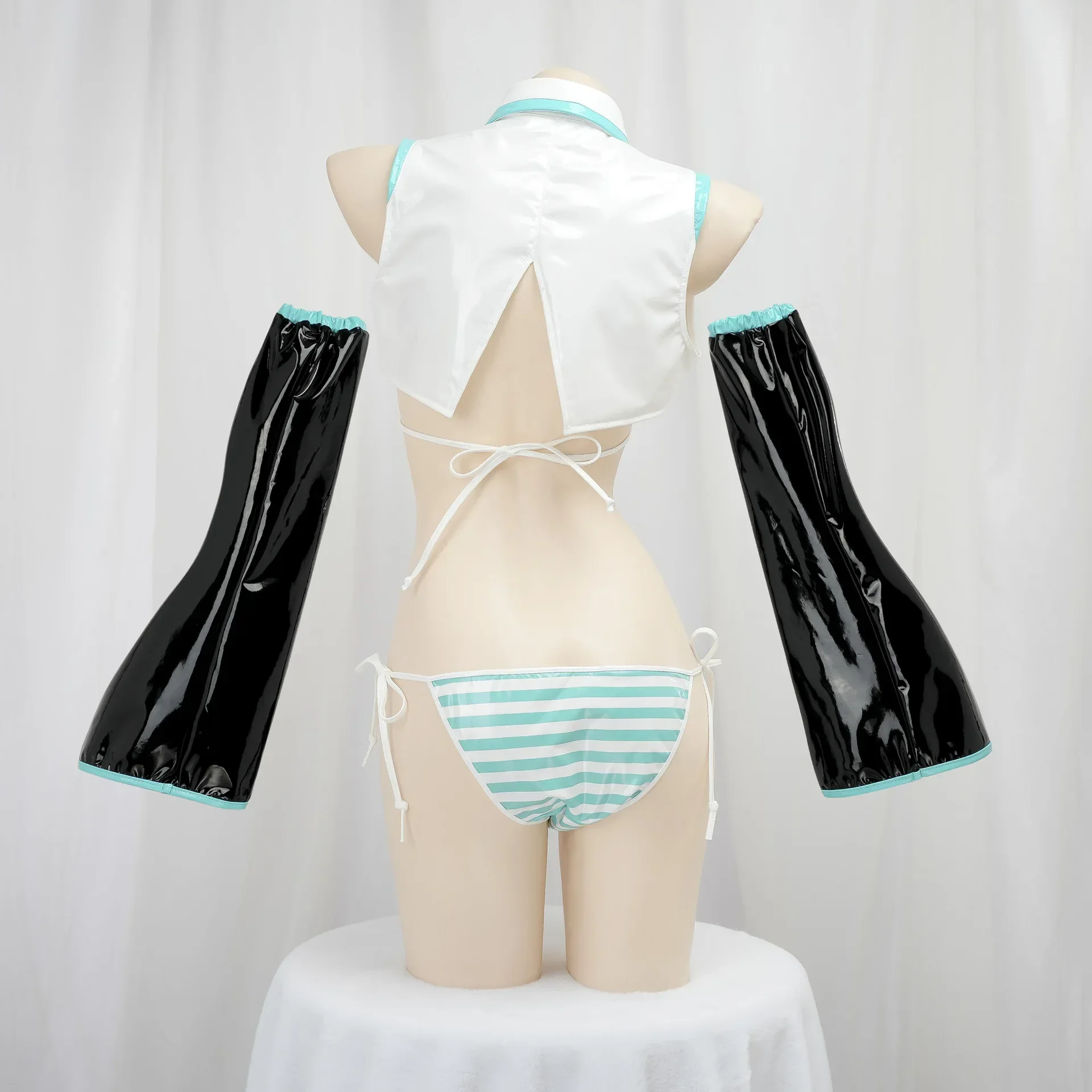 Anime Miku Cosplay Miku Formula Suits Cosplay Costume Girl Snow Christmas Roleplay Uniforms Bikini Set Cosplay view 4