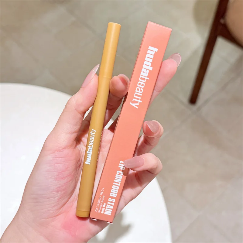 HudaBeauty Faux Filler Glansrijke Niet-Kleverige Lipgloss Hydraterende Kristalheldere Lip Olie Volumegevende Hydraterende Getinte Lipstick Make-up