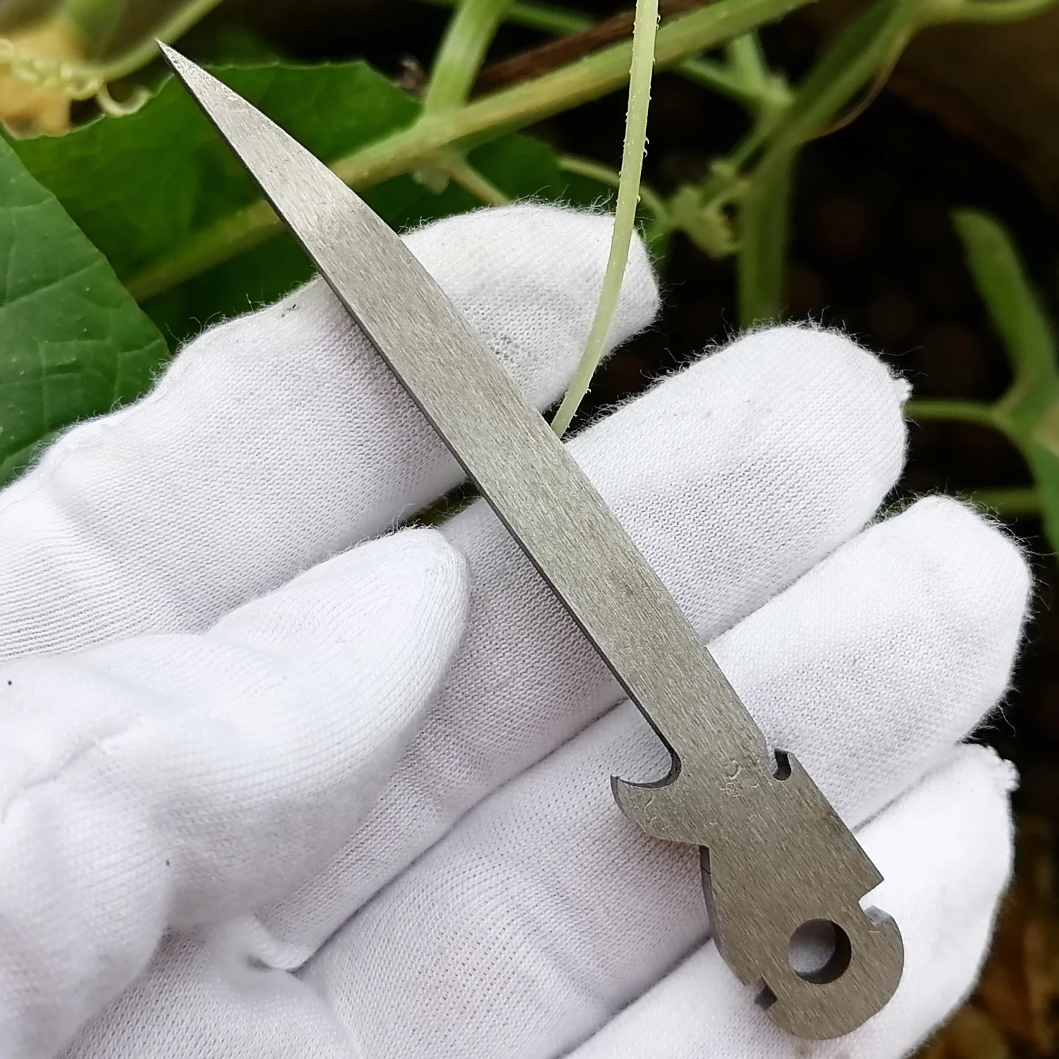 

1 Piece Hand Made M42 Steel Awl for Leatherman WAVE, CHARGE Modify