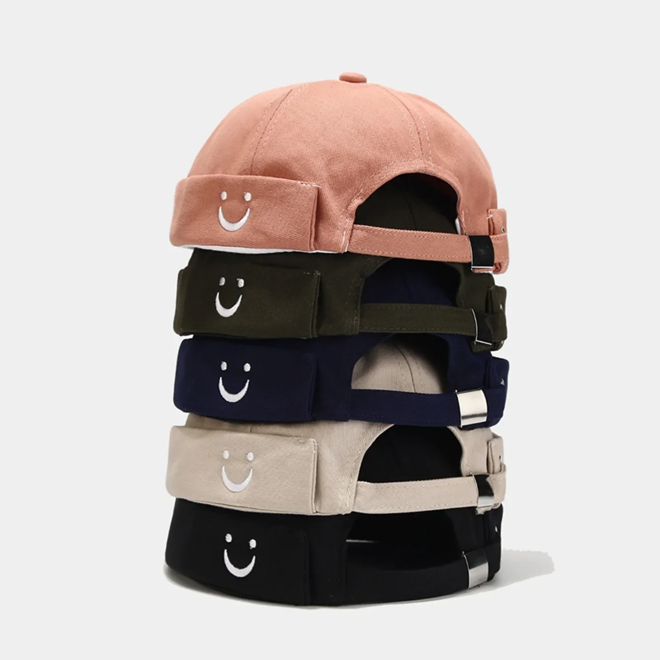 Einfache Smiley-Gesicht bestickte Baumwolle Vermieter Hut Männer und Frauen trendige randlose Melone Guppi Cap Baskenmütze trendige Hip-Hop-Mütze