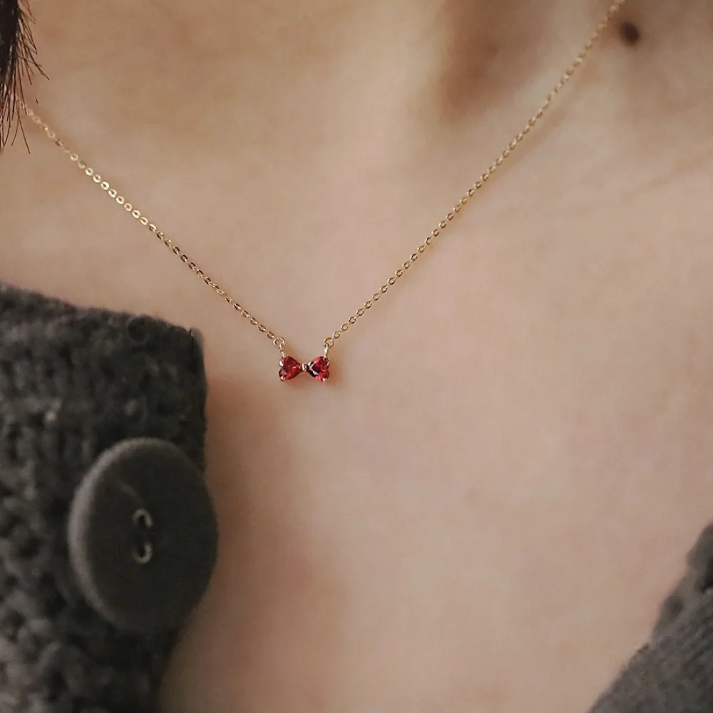 

2025NewHighEndNecklaceUniqueMagnificentShapeDisplayingWomenGracefulStyleChicPremiumLuxuryJewelry