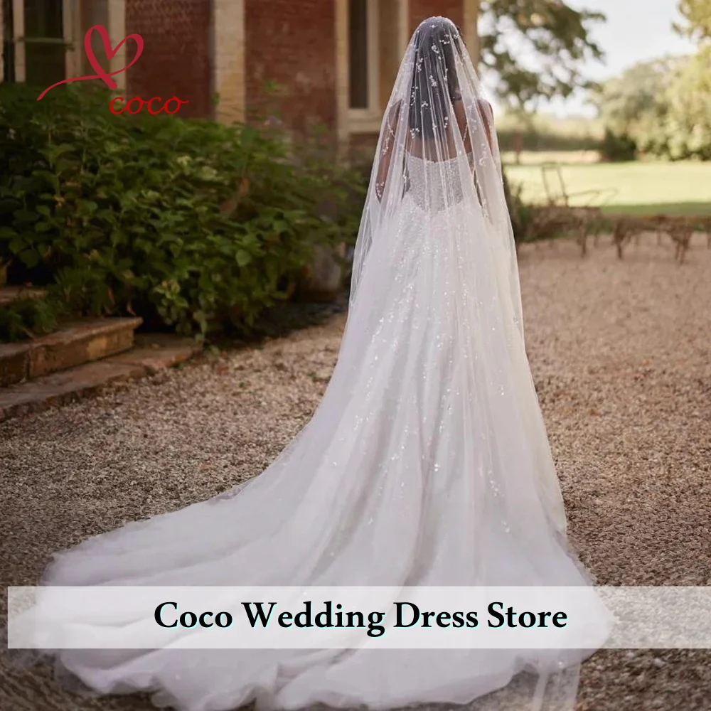 Customized Luxury Beaded A-line Tulle Wedding Dress  Thin Straps Floor-length Bridal Gown Strapless Dresses For Bride