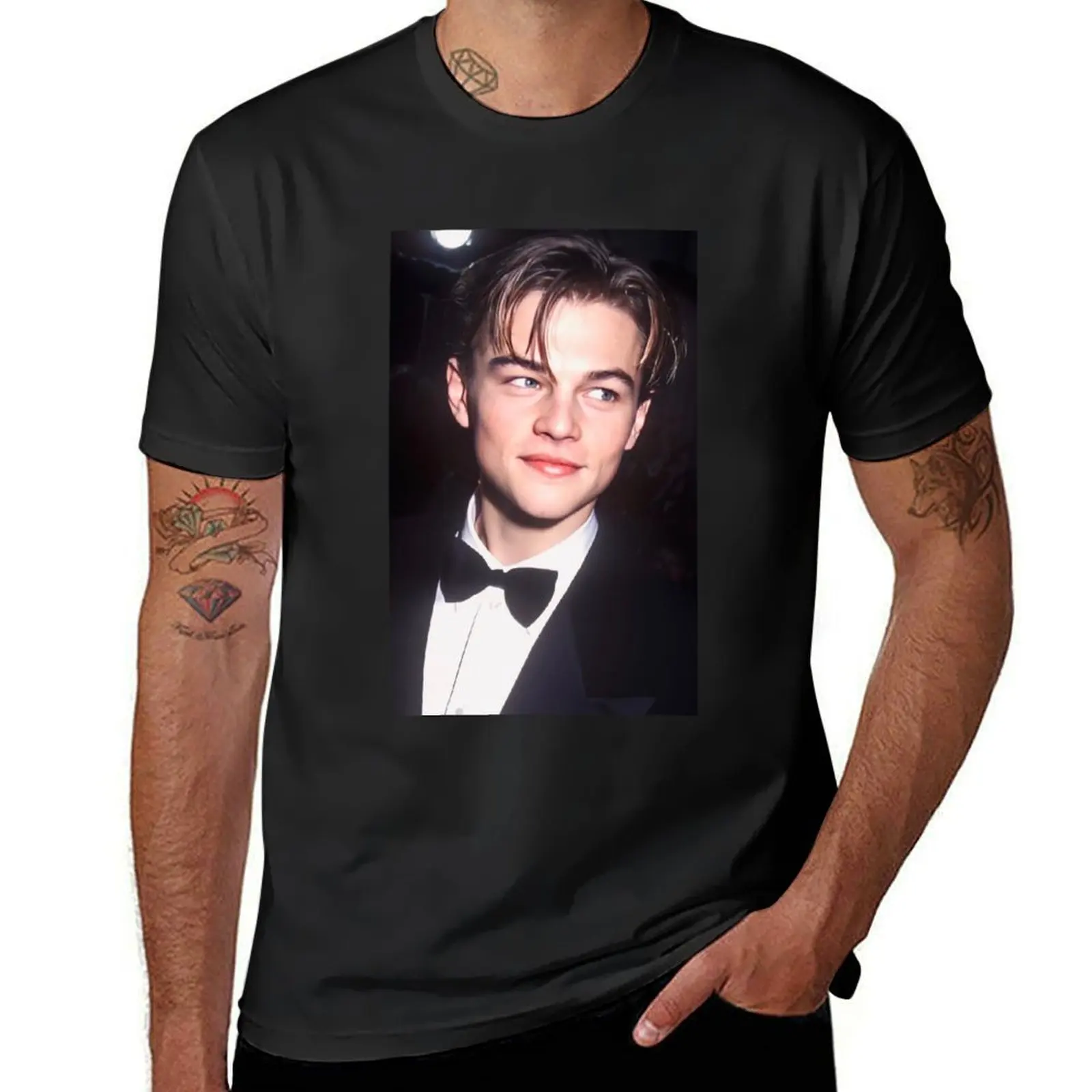 Young Leonardo DiCaprio Design T-Shirt summer top kawaii clothes boys animal print heavyweights mens t shirt graphic