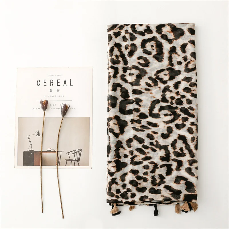 Bufanda de lujo con estampado de leopardo para mujer, chal de lino y algodón con borlas, Hijab musulmán para las cuatro estaciones, 90x2024 cm, 180