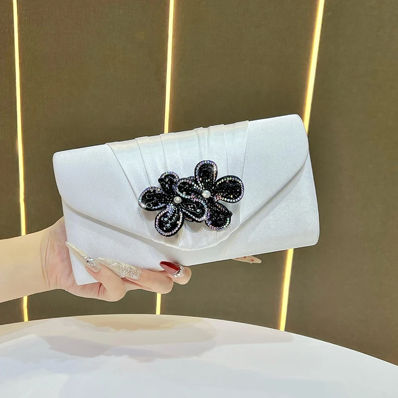 

Fashion Party Ladies Clutch Bag Diamond Dinner Bag Premium Satin Celebrity Shoulder Crossbody Bag