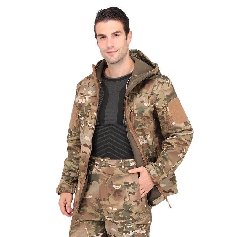 ESDY Outdoor Men Camouflage Soft Shell Tactical Jacket Waterproof Warm Mountaineering Hiking Windbreaker A013