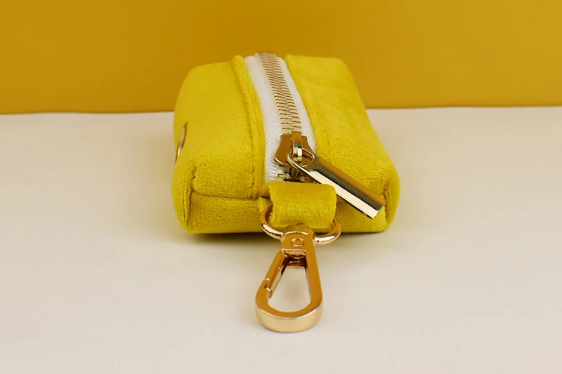 Gelbes Samt-Hundehalsband und Leinen-Set für kleine, mittelgroße und große Hunde, individuell graviertes Namensschild, Heimtierbedarf, Hundeleine, Velvet04 – Detail 10