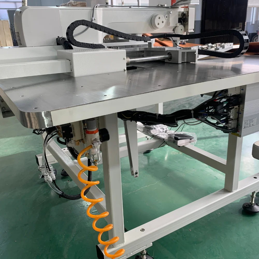 ATV&UTVHigh-Speed Automatic Flat-Bed Sewing Machine TS-6040G Programmable Computer Control Durable Iron Material Topsew 50,000 S