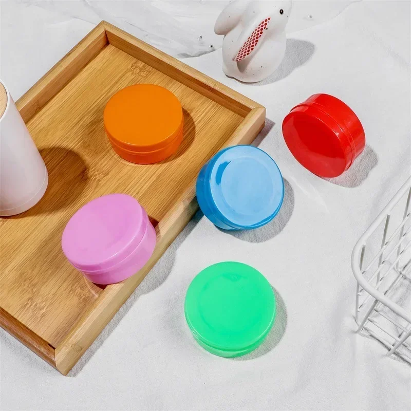 Picture 4: Retractable Telescopic Collapsible Cups, Water Drinking Tea Cup, Outdoor Sport Travel Plastic Folding Cup