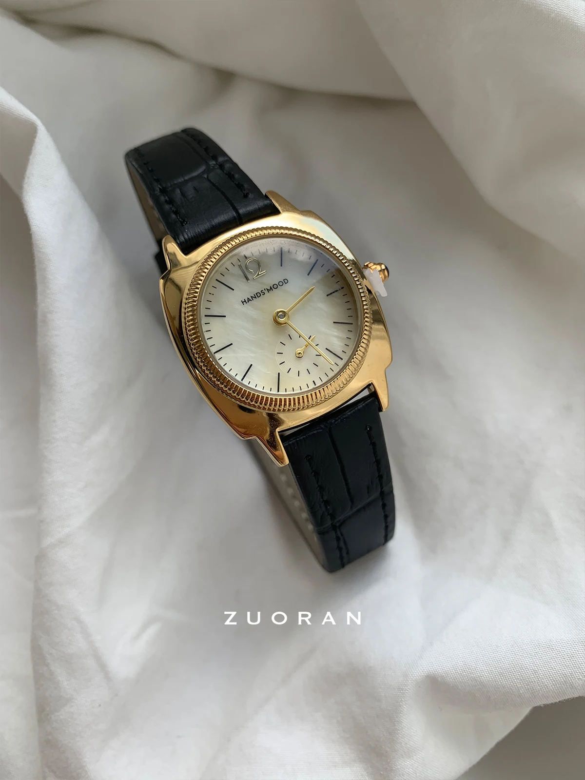 Gold fashion temperament highend commuter noble versatile ladies quartz watch birthday gift woman female watch highquality watch