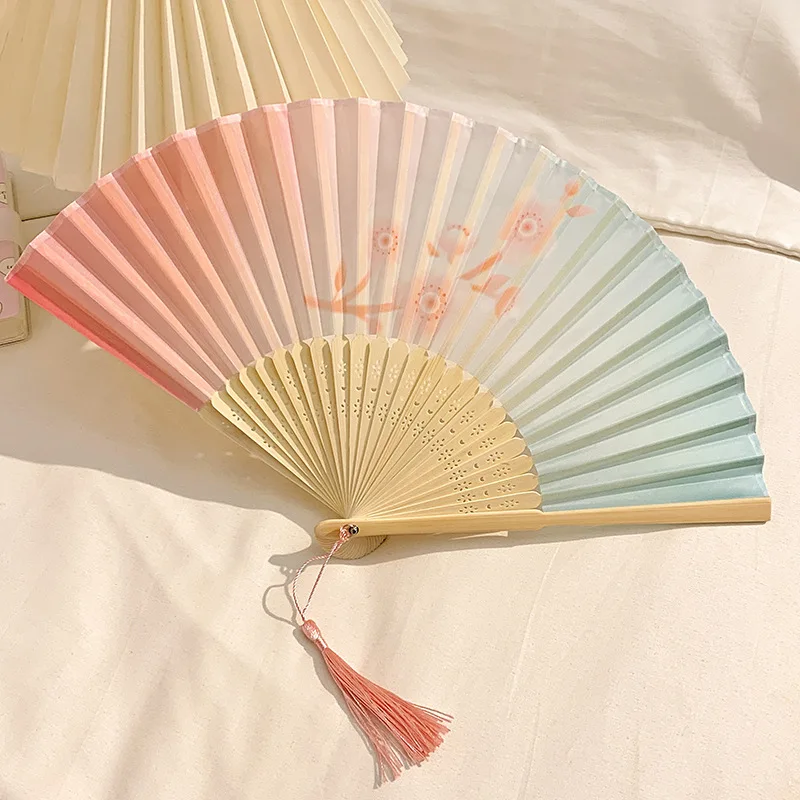 Personalized Custom Logo Text, Laser-Engraved Names and Dates, Suitable for Weddings, Banquets, Birthday Gifts, Holiday Gifts, Dance Wear, Versatile Hanfu, Exquisite Summer Portable Traditional Fan, Chinese Style Gradient High-End Folding Fan