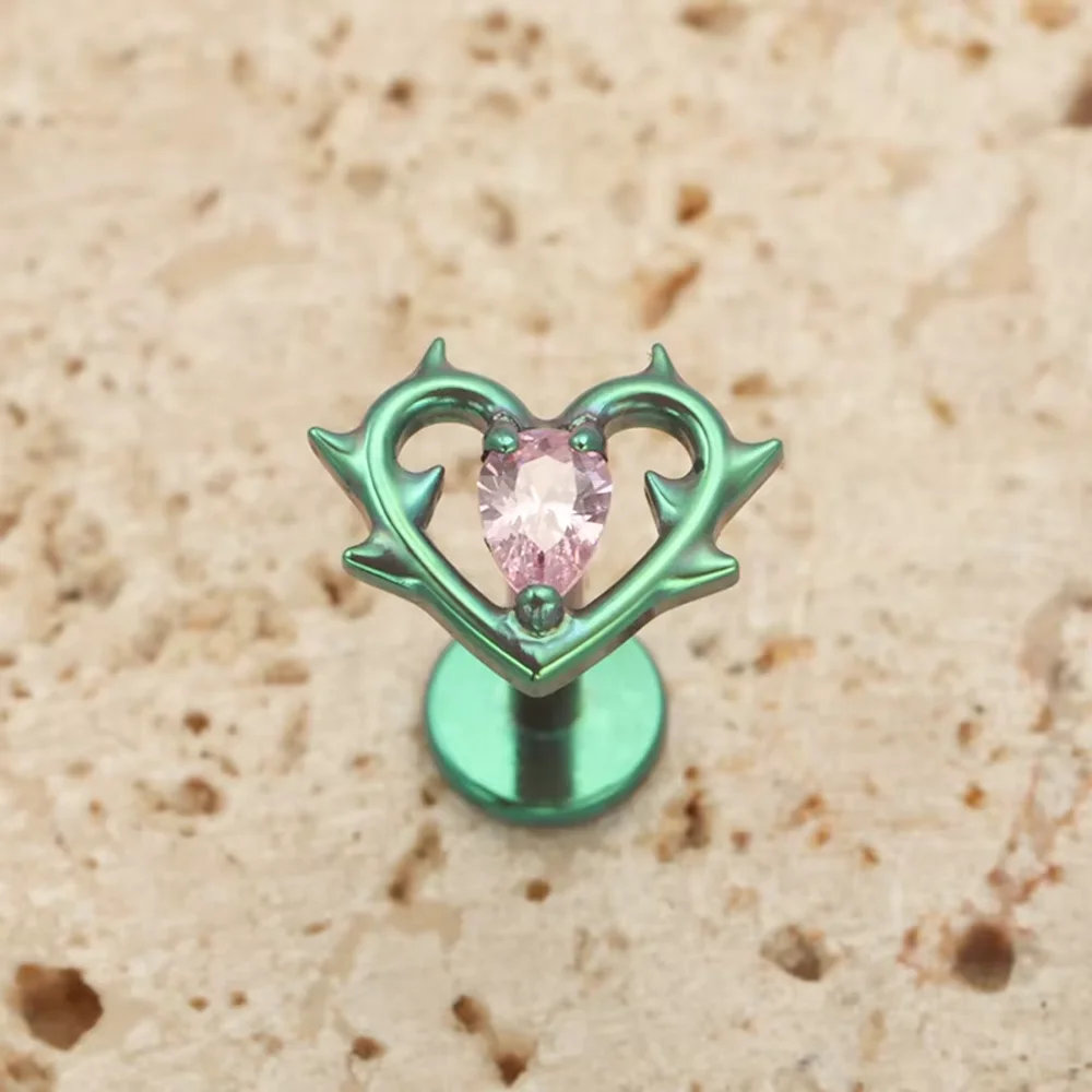 G23 التيتانيوم الشرير نمط بأكسيد زركونيا الحب على شكل قلب شوكة أقراط سوبر كول الأذن العظام الشفاه ترصيع هيئة ثقب المجوهرات