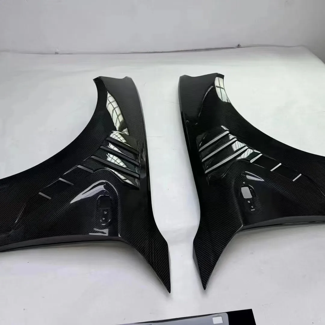 

Carbon fiber fenders, side panels for BMW M2 F87 V between 2016 and 2020