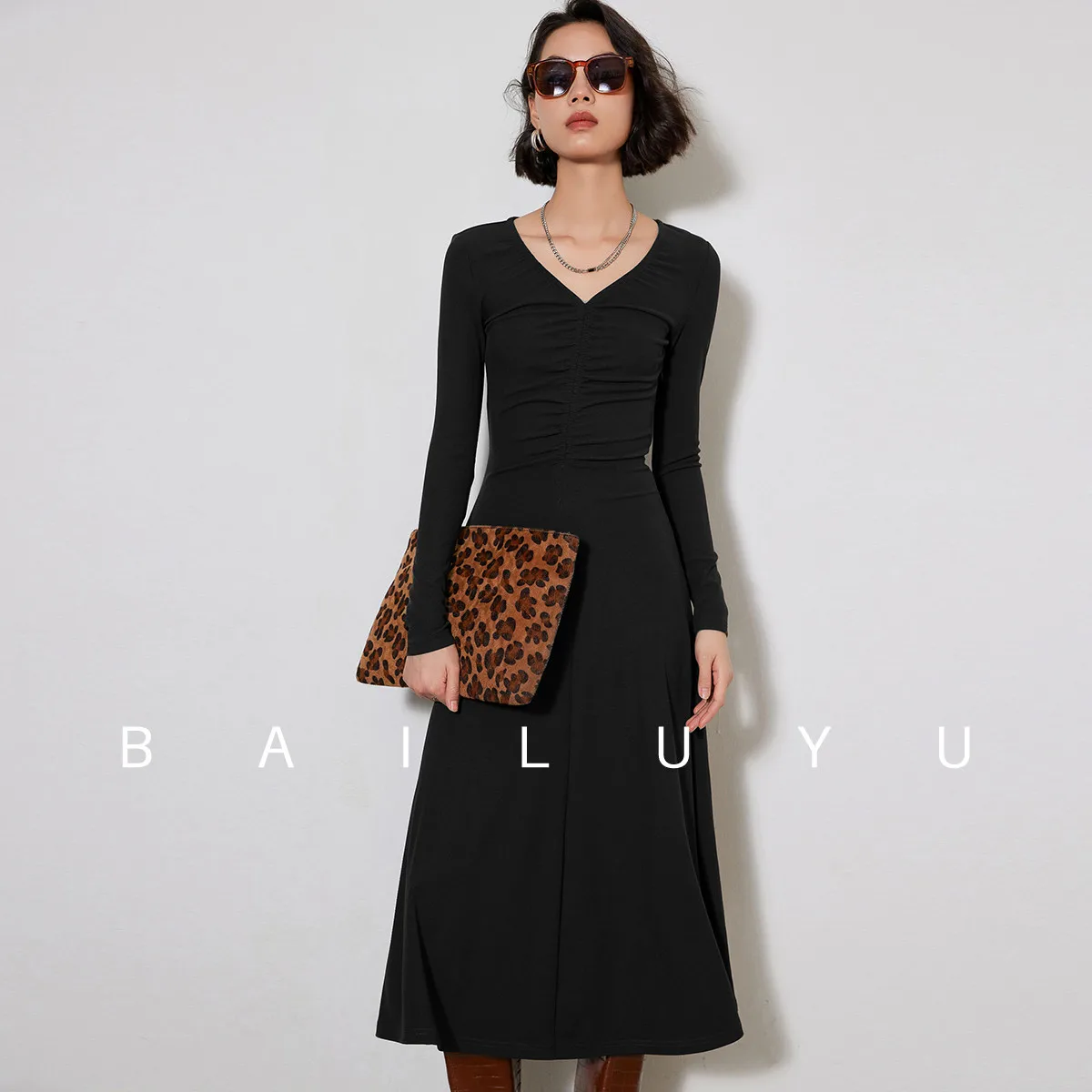 LOUIS YAO Women Dress 2024 Spring Dress V Neck Long Sleeve Casual Basic Solid Color Slim Fit Fashion Long Black Gray Brown Dress