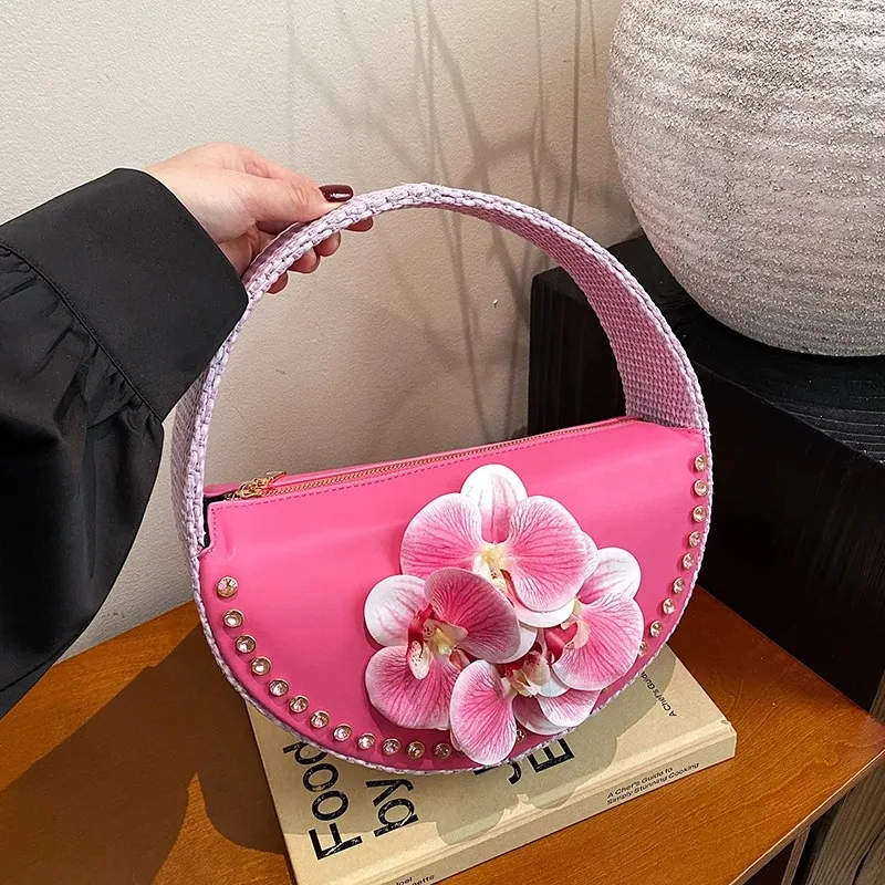 

Luxury Designer Evening Bags For Women High Quality Rhinestone Flowers Pink Handbag 2025 New Fashion Trend Elegant Female Bags