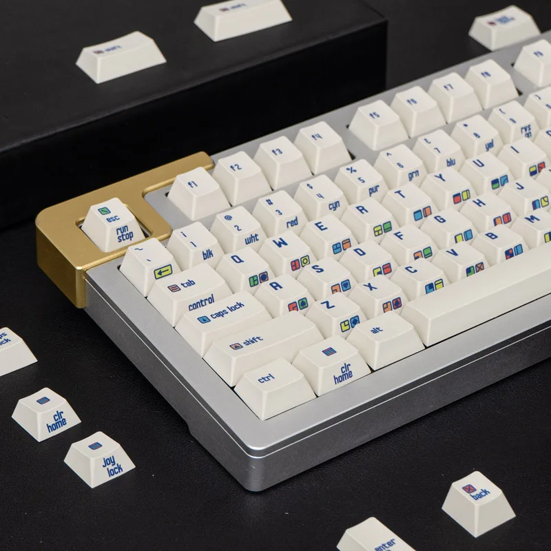 

C64R2 Keycaps for Mechanical Keyboard White Vintage 153 Keys Side Print PBT Dye Sublimation Cherry Profile GK61 Anne Pro 2