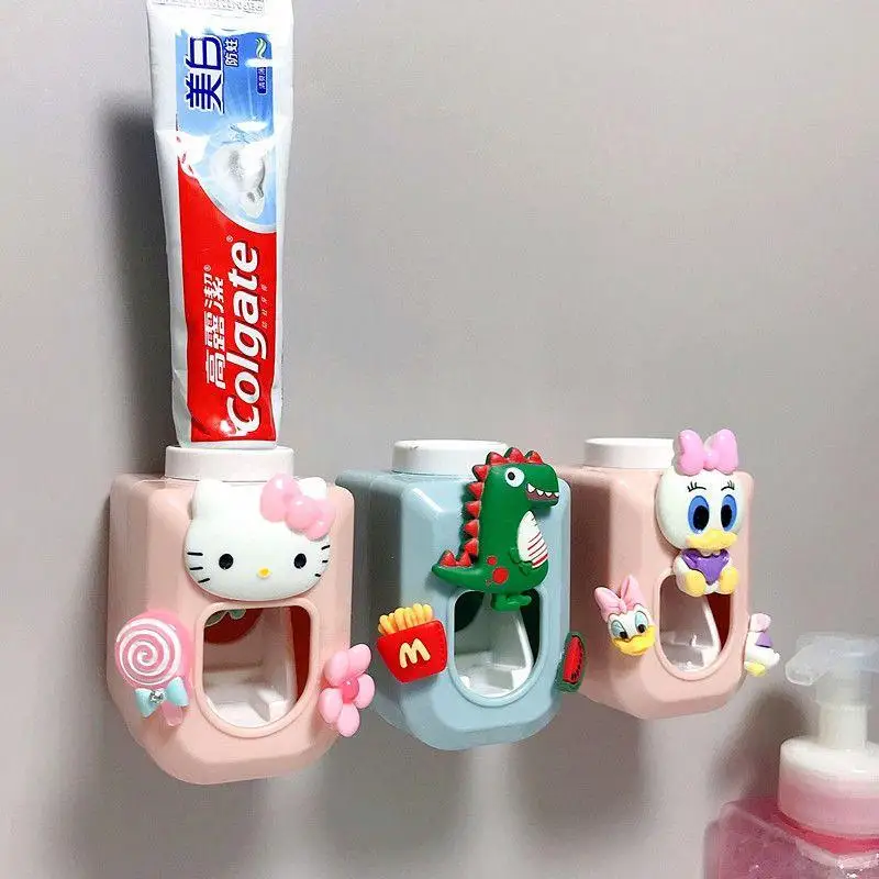 2024 New Kawaii Cute Sanrio Hellokitty Daisy Children\'s Toothpaste Squeezer Pastable Toilet Cartoon Decoration Gifts for Kids