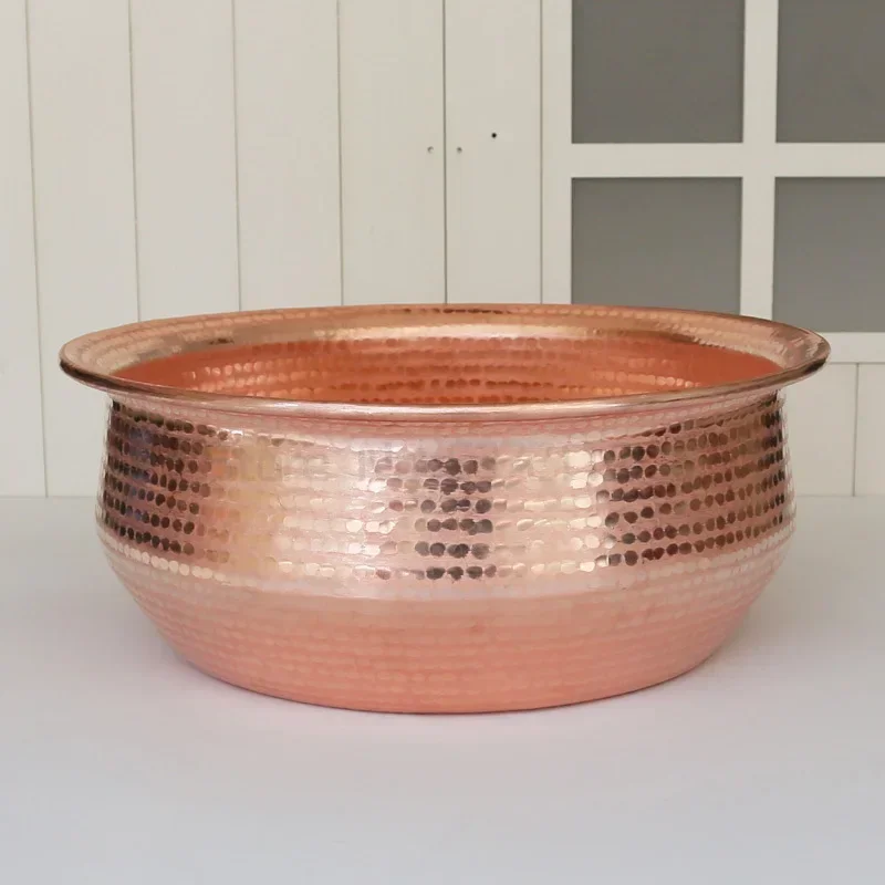 Elegant Handmade Copper Basin Pure Thick Copper Pot Upscale Decorative Gift for Luxury Home Aesthetics Traditional casting