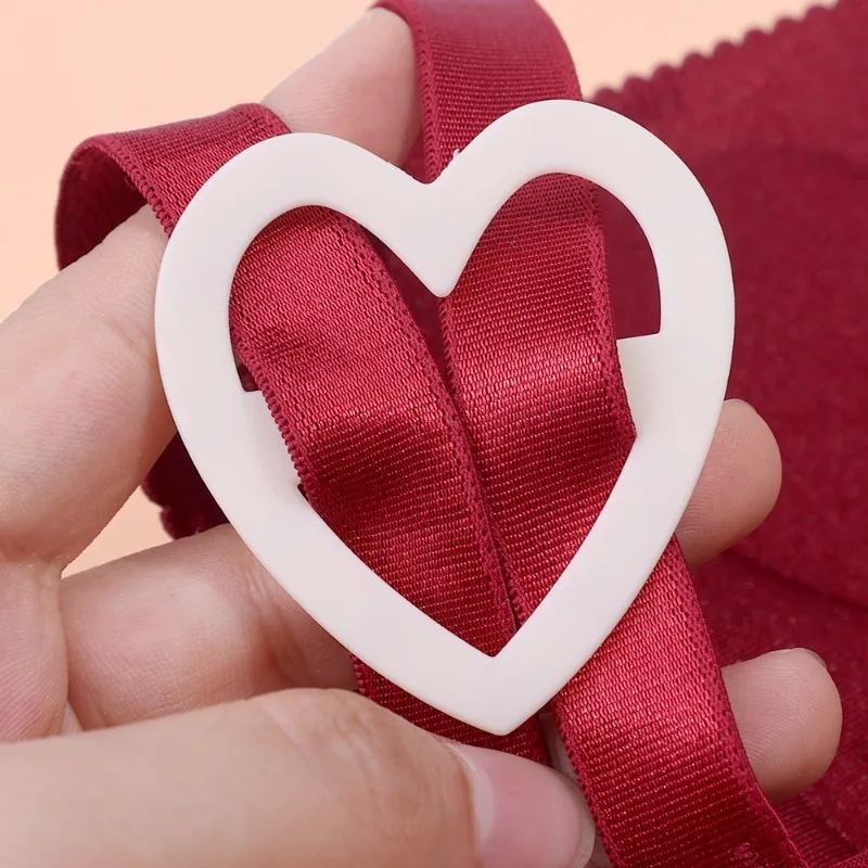 4pcs/Pack Underwear Bra Buckle Invisible Shadow-Shaped Back Intimates Accessories Clips Strap Holders