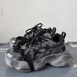 New trendy thick soled height increasing couple's casual shoes with breathable and odor resistant mesh, comfortable sports shoes