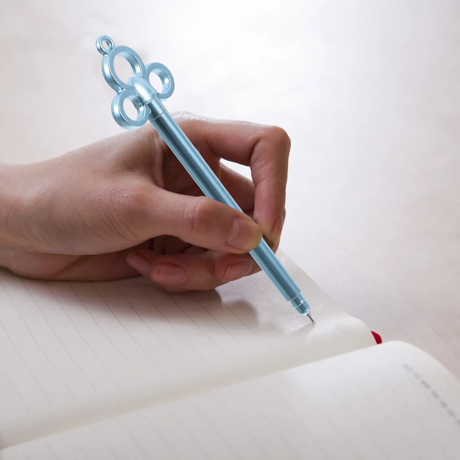 

Набор из 15 гелевых ручек в форме ключа: стильный дизайн, легкое письмо, креативные канцелярские принадлежности для офиса и школы — незаменимая вещь